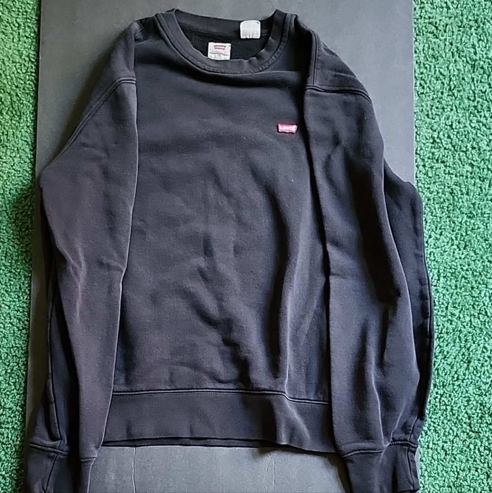 Levi's Black Crewneck Sweater